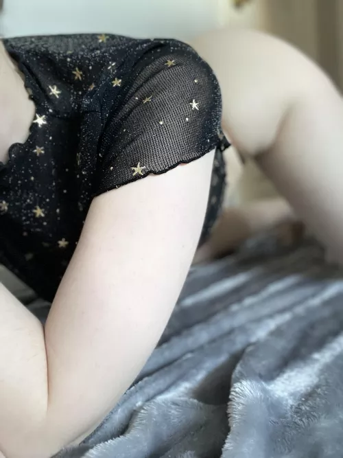 Oh don’t mind me… I just… uh.. dropped something by Pale_but_peachy