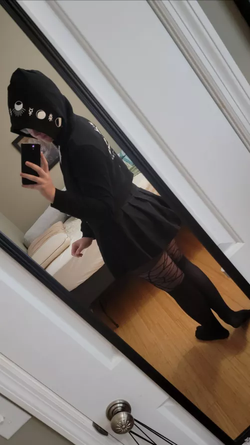 Oh good heavens! It's an alt boi! And they're... CUTE! by candlebuttress