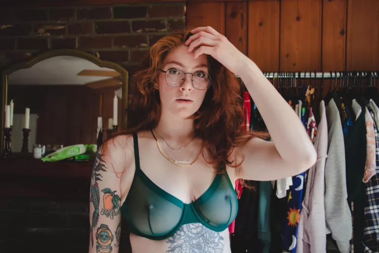 Oh hi there by AveryRed99