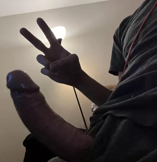 Oh, hi there! 😛 by Zeere_420