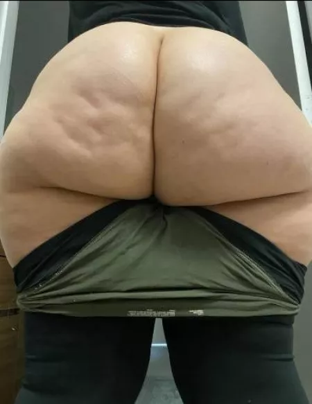 Oh my... by SuckVonSloppy