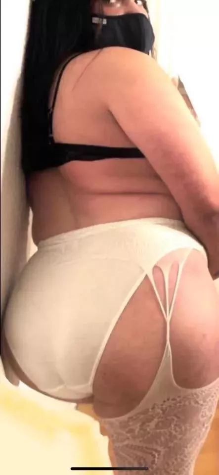 oh my god, what did all these Hypnosis and BBC videos do to me??😳I was so sure it would never work for me..🥺 posted by LeaMango2_0