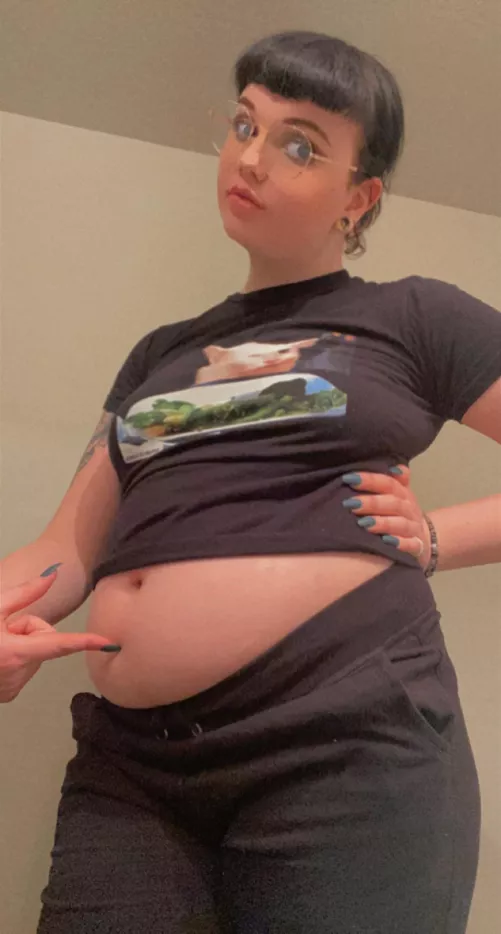 Oh, this? It’s just water weight! by HeftyDoggy