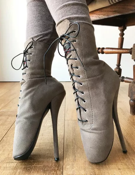 ohhh i love this material (from refusetobeusual) by Goalss21