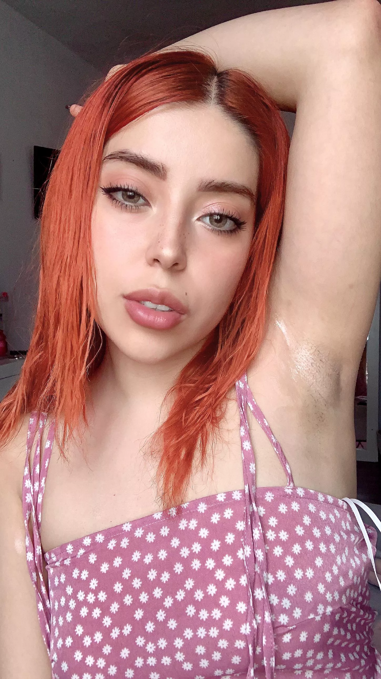 oily 👅✨ posted by pinkpastel_