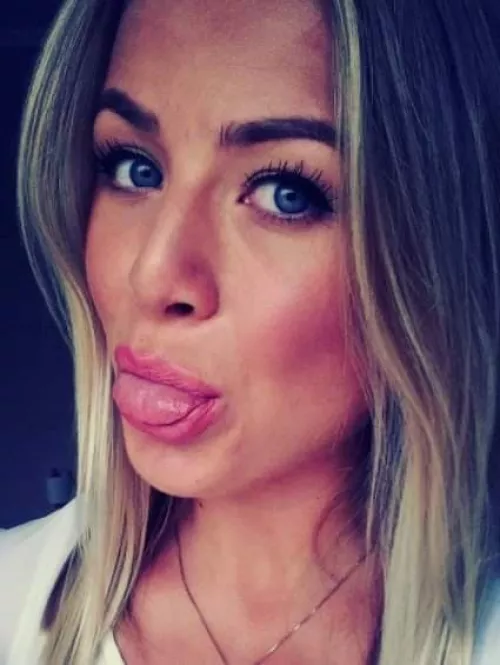 Older sister by SnooPeripherals4440