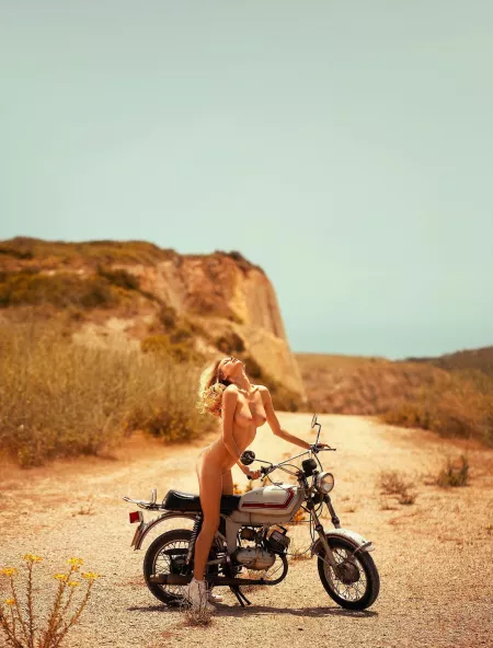 Olga de Mar by paredocks