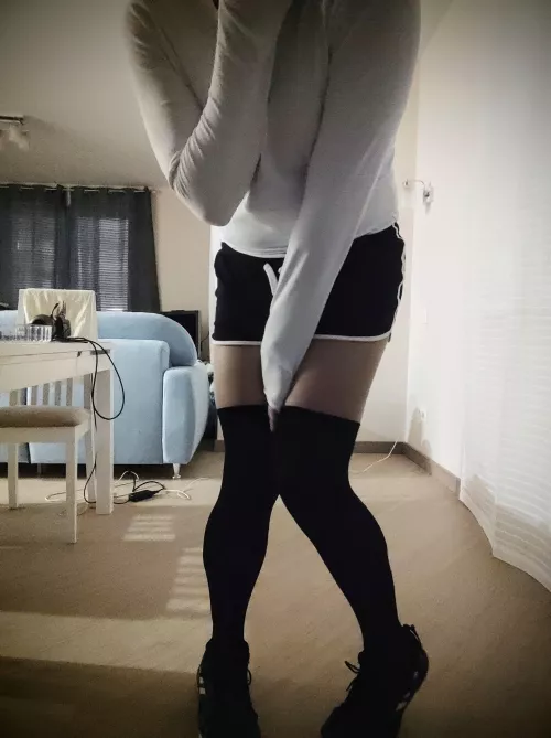 OMG why on that photo my legs are so tiny? 🙈🙈🙈 How did I shot like that ฅ^•ﻌ•^ฅ by Automatic_Metal6907