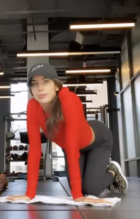 On all fours by heywhussuphello