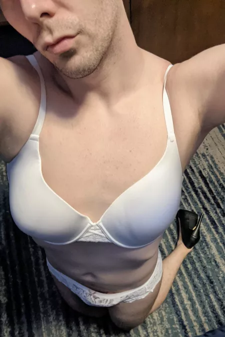 On my knees for you by sissybetaxx