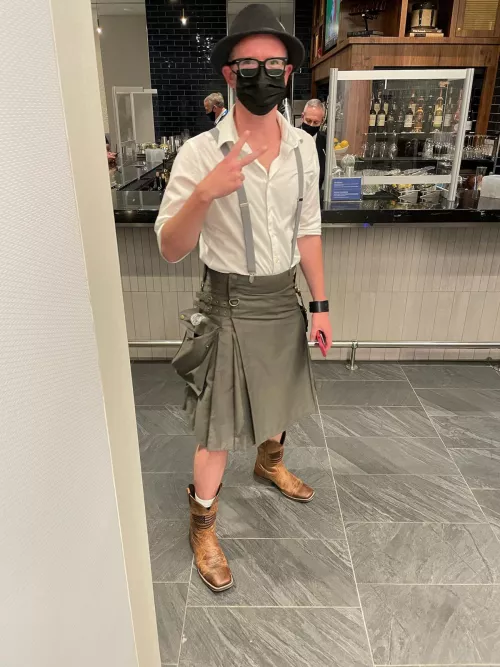 On my way to Denver. I solemnly swear I am up to no good. Thats ok right? by EmergenceHumor