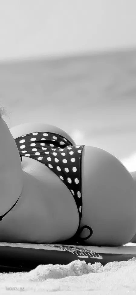 On the beach by woodtagger