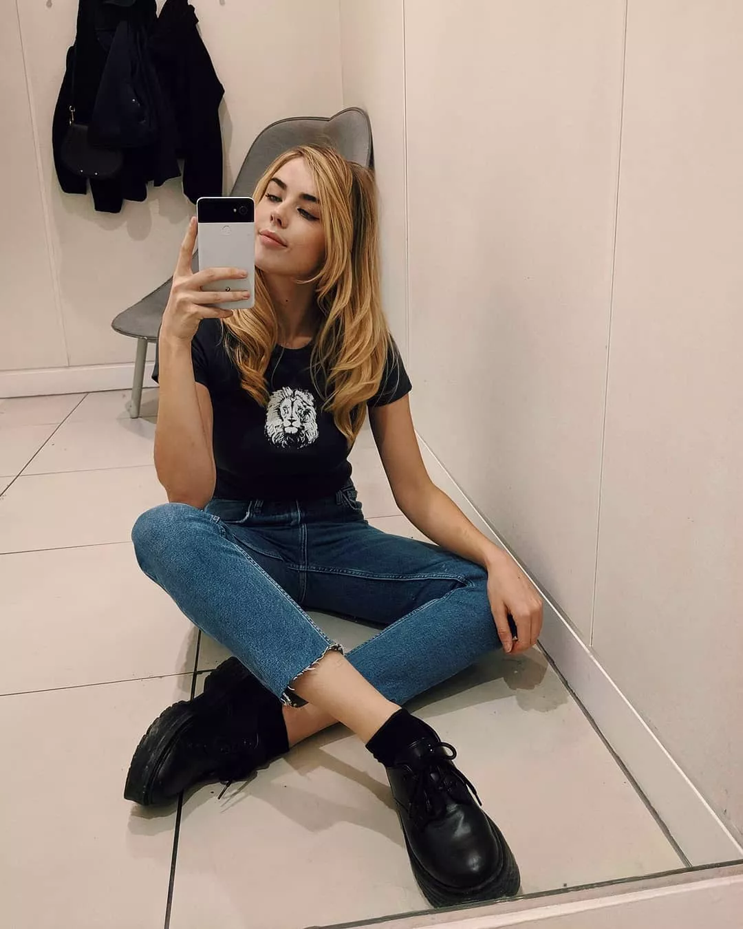 On the floor posted by SurpriseVixen