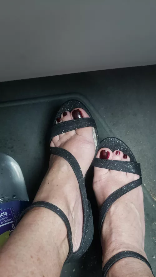 On the go ; ) by LexxiiLover