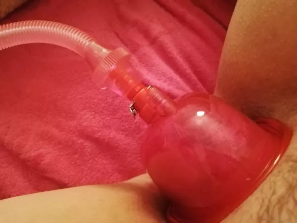 On the pump tonight 🤭 How long should I go this time? 🤤 by kittiesmama00