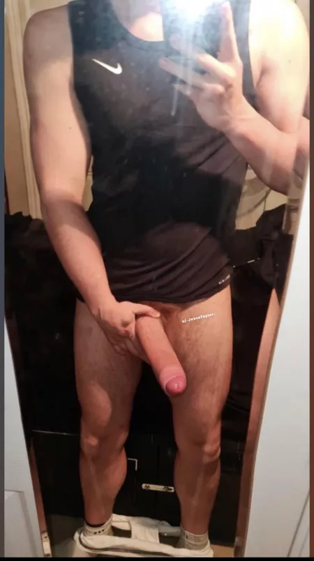 On your knees, night now. 18Yo, Alpha. by -JesseTaylor-