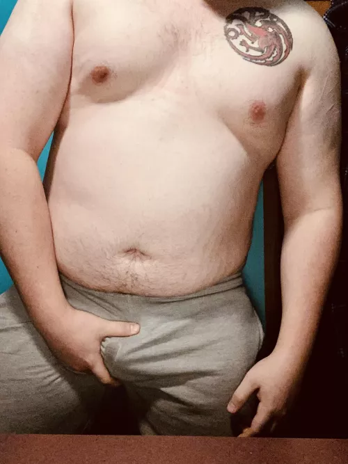 On your knees by Bumble_93