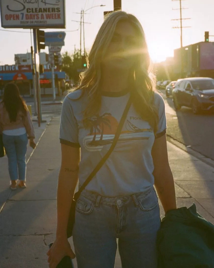 Once Upon a Time in... Hollywood posted by SoThrowawayable