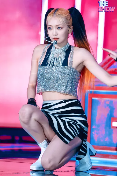 Onda - EVERGLOW by KingSettle