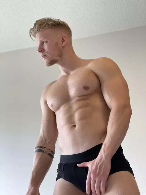 One forearm tat ♈️ 😬😍 by PerfectChase69