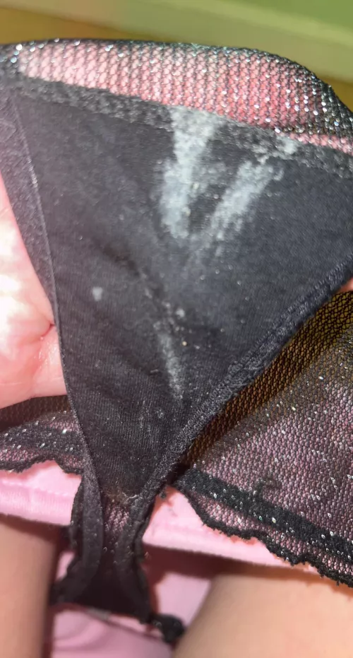 One night of sleep and they already smell ! by favlilangel