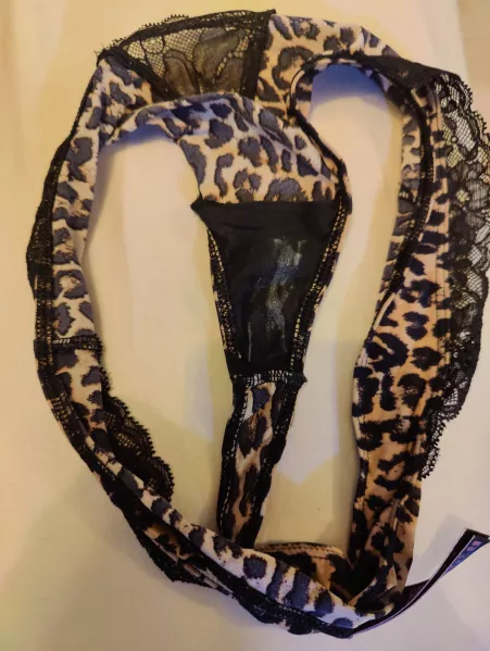 One of my favorites, I just love it when my girl wears these... by Skatebored420