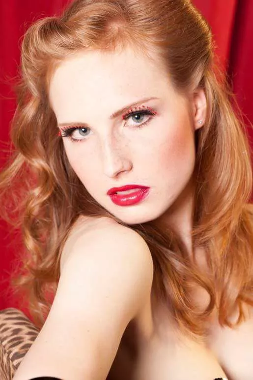 One of my first shootings 🤗 posted by berryme_