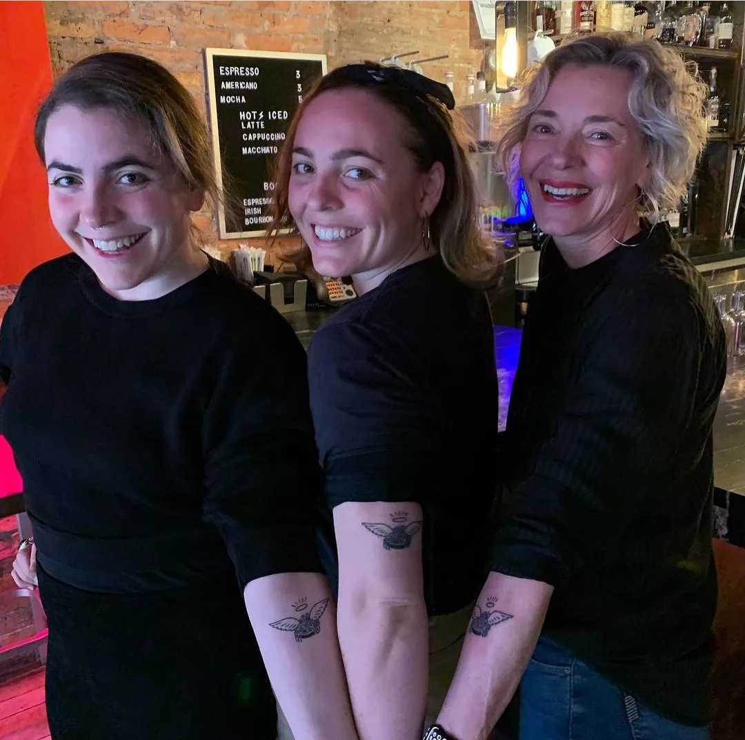 One of these ladies is an awesome chef posted by WavyPattern