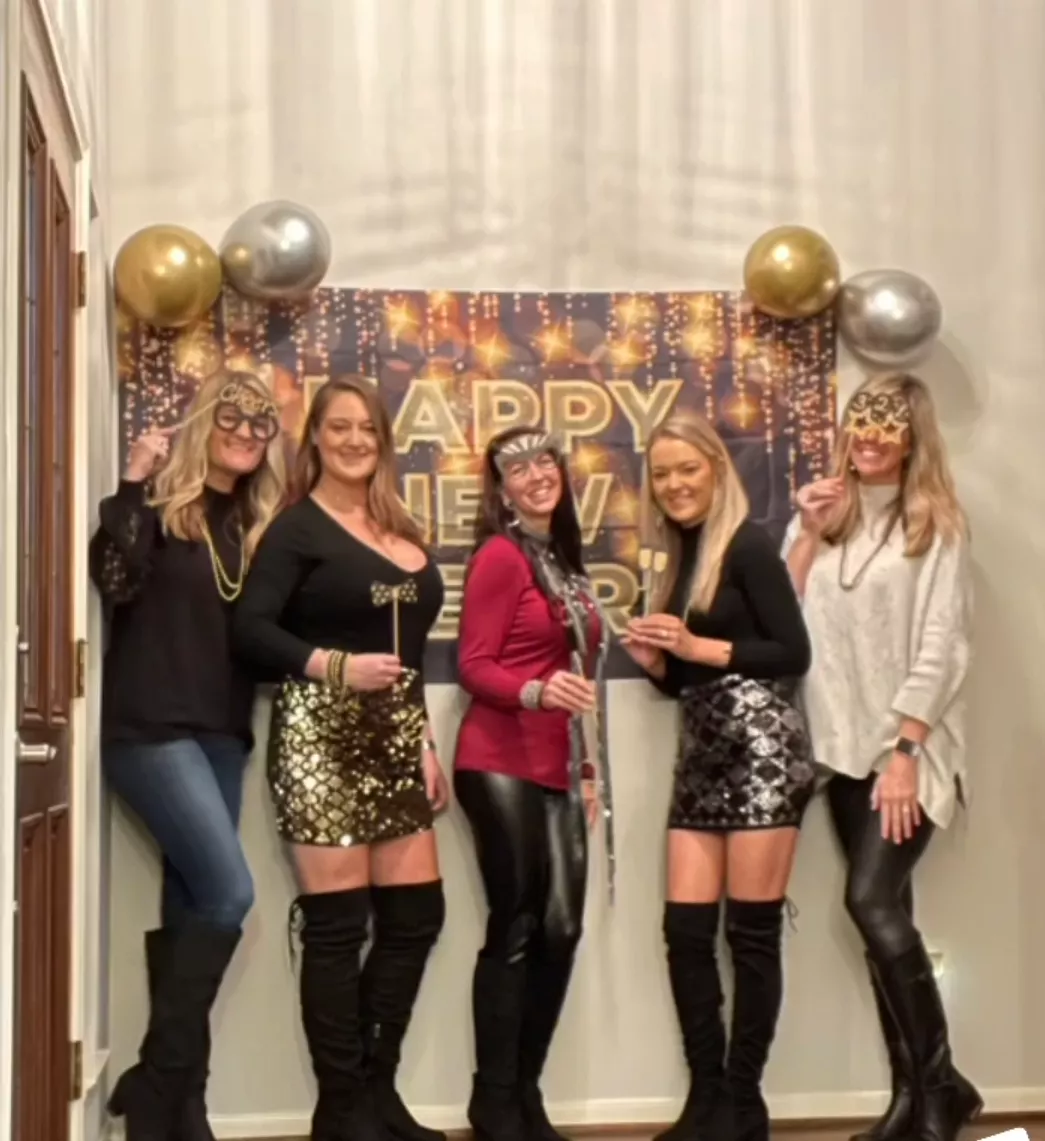 Only 1 posted by WavyPattern