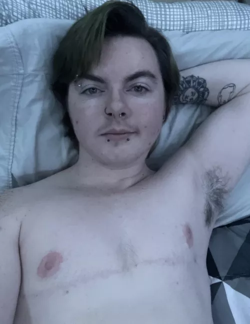 Only 5 days left to get your first month for only $4! 24y/o slutty trans man 😉 link in comments by TinyToy22