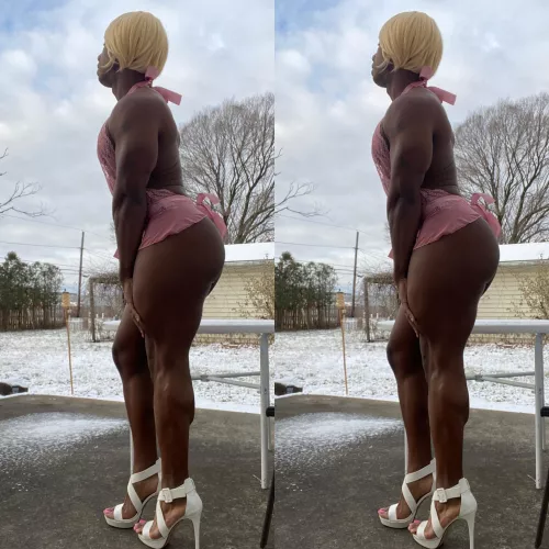 Only a little cold 🍑🍑 by Square_Evening_9411