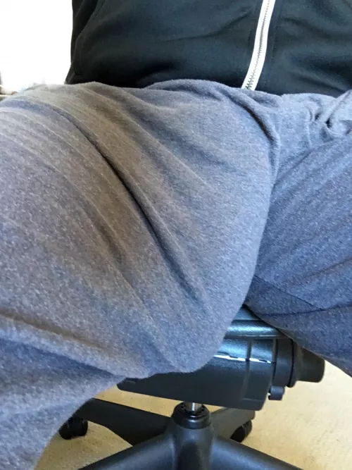 Only ⬆️ if you want to worship this beast by ok328