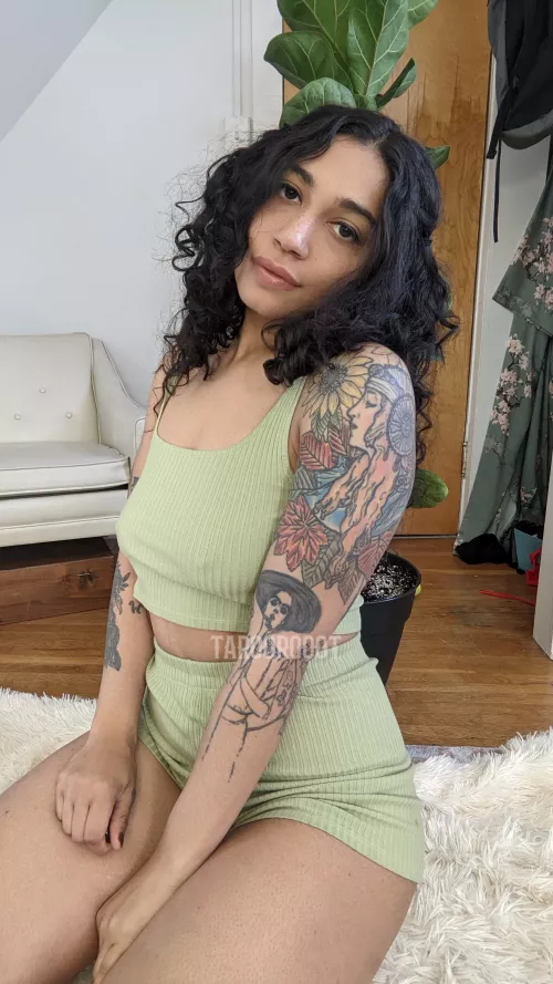 Only interact if you think I'm a cutie by TarooRooot