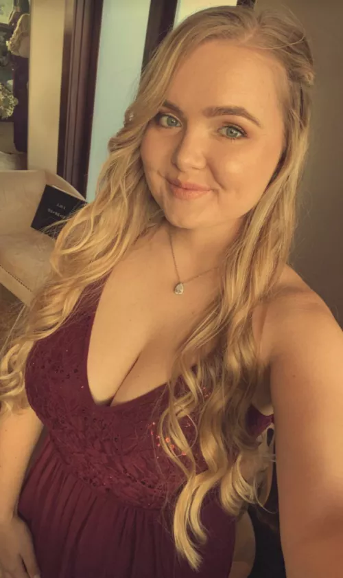 Only my dress is holding up my 36C tits by BigTexasTits36C