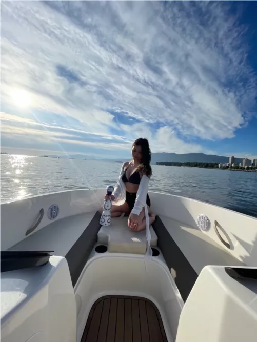 Only one by WetAzzPuzzy