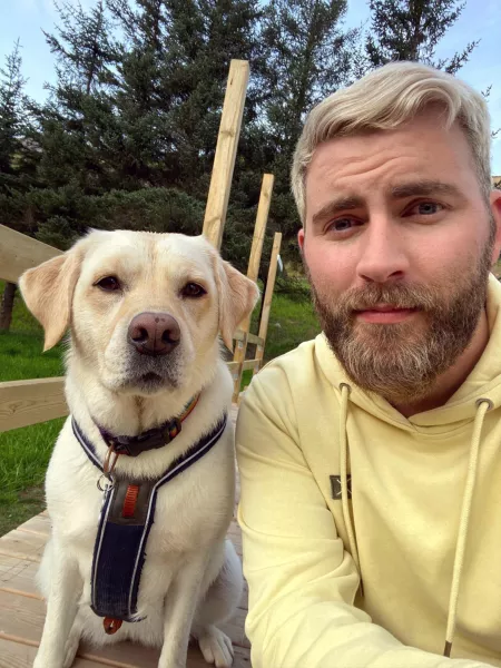 Only one of us is a natural blonde, can you take a wild guess which one? by jafetsigfinns