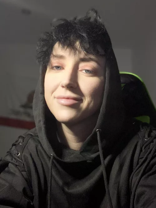 only time i feel like me is when i get to be a boi by alt-tupperware