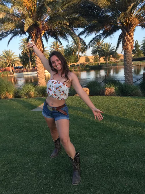 Only way shorts fit me is tightly by Gypsy2113