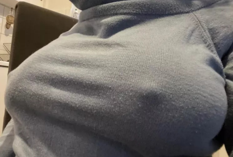 Ooops… 🤫🍒 by Theladycindy