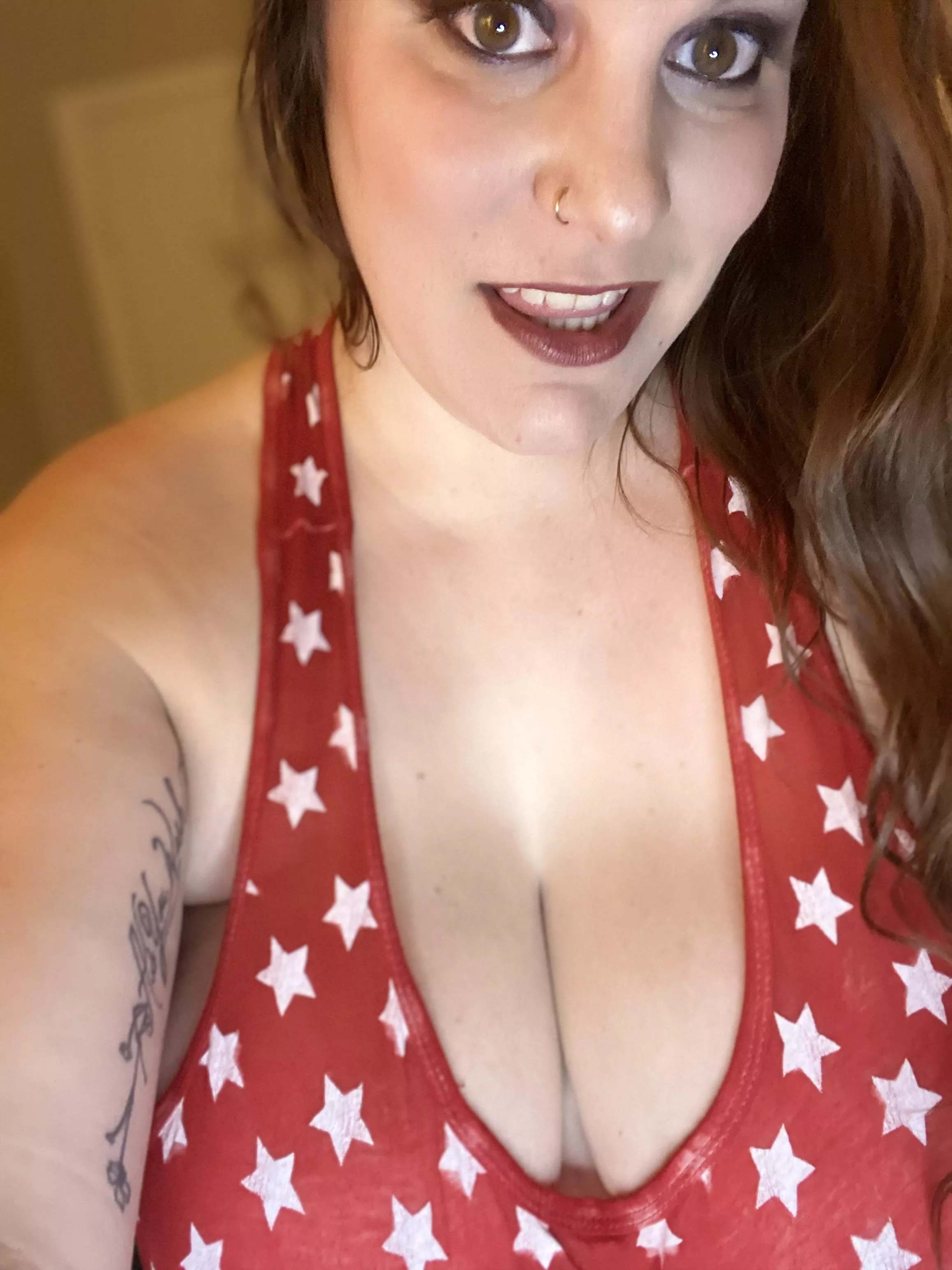 Oops forgot my bra posted by Mixie_Marie