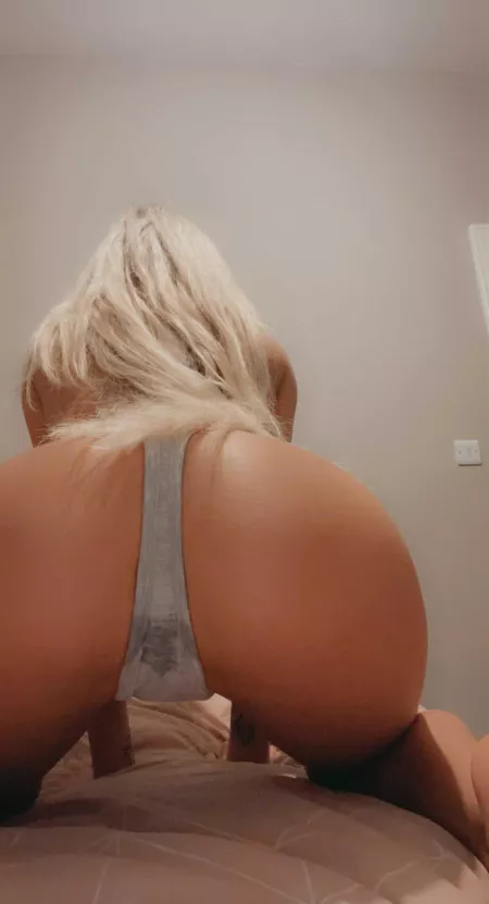 Oops, little wet patch 😜 [F] by imcollett