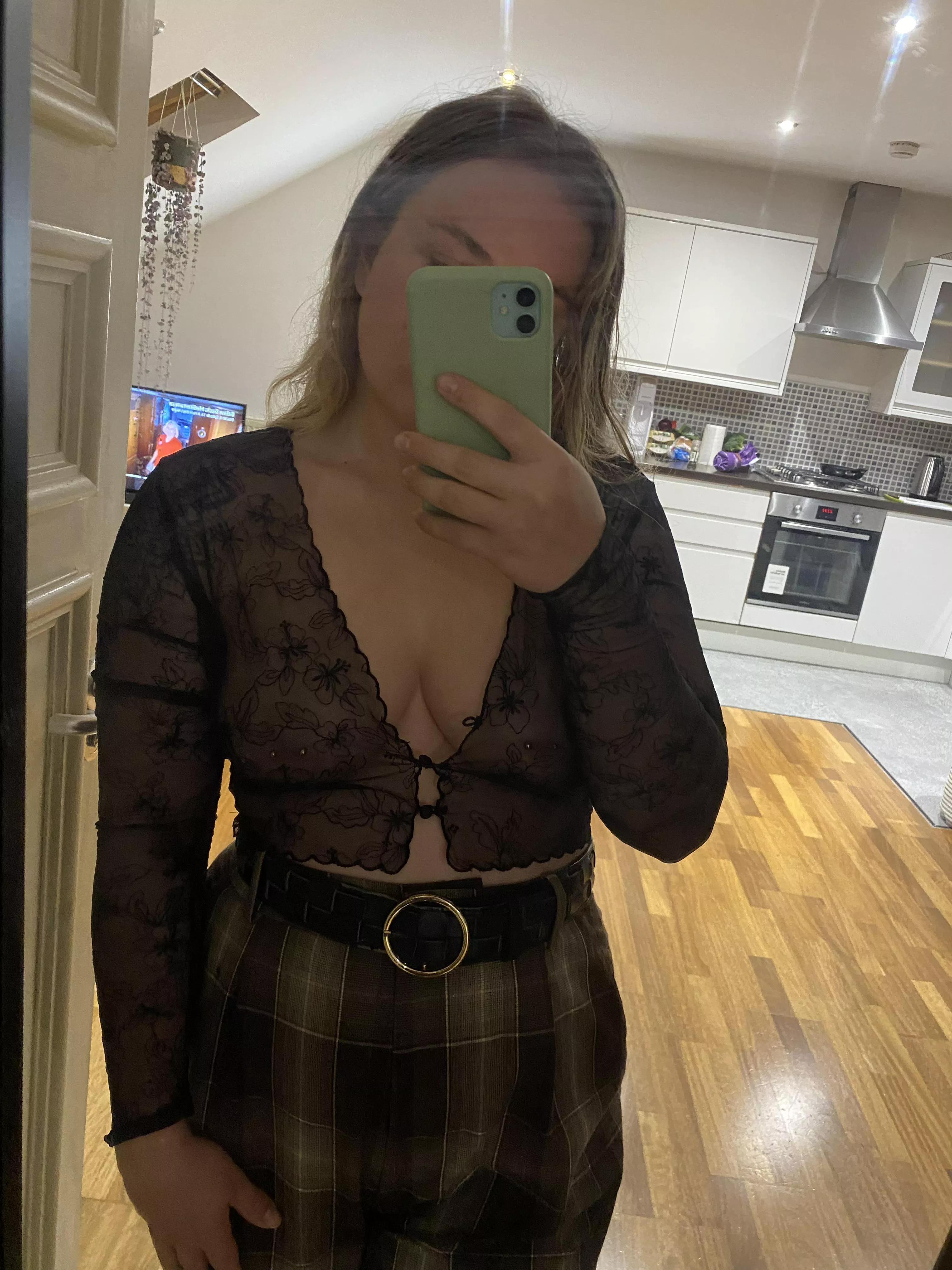 Oops… looks like I’m missing a button 🤷🏼‍♀️ posted by TheBeeAndPenguin