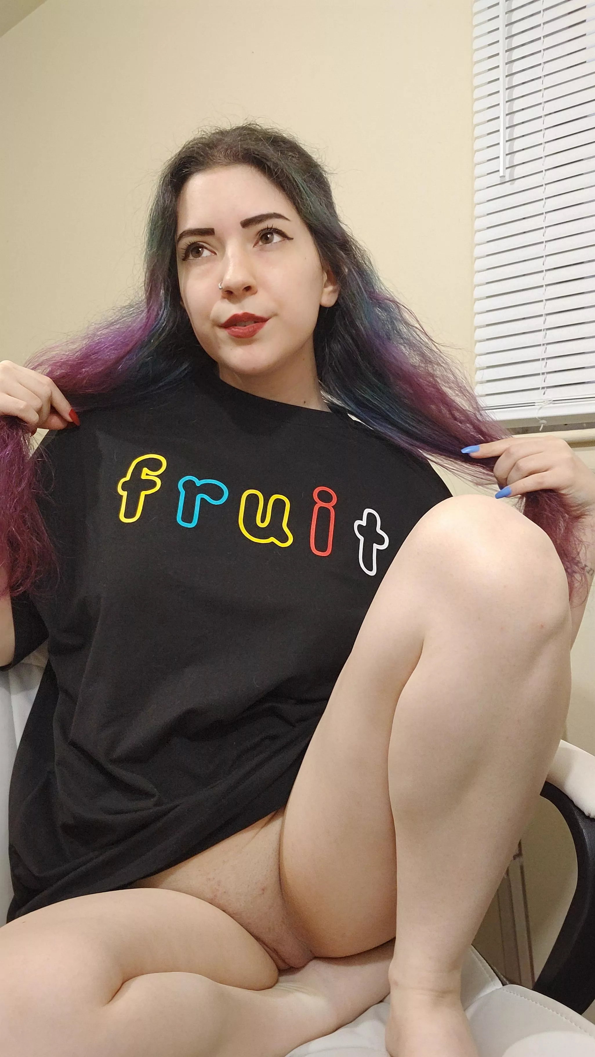 oopsie! forgot my panties posted by LilRedVelvettt