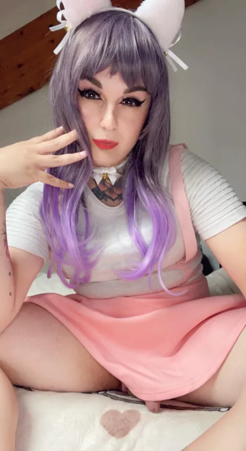 Oopsie, something's slippin' out!🙈 by Eve_qtpie