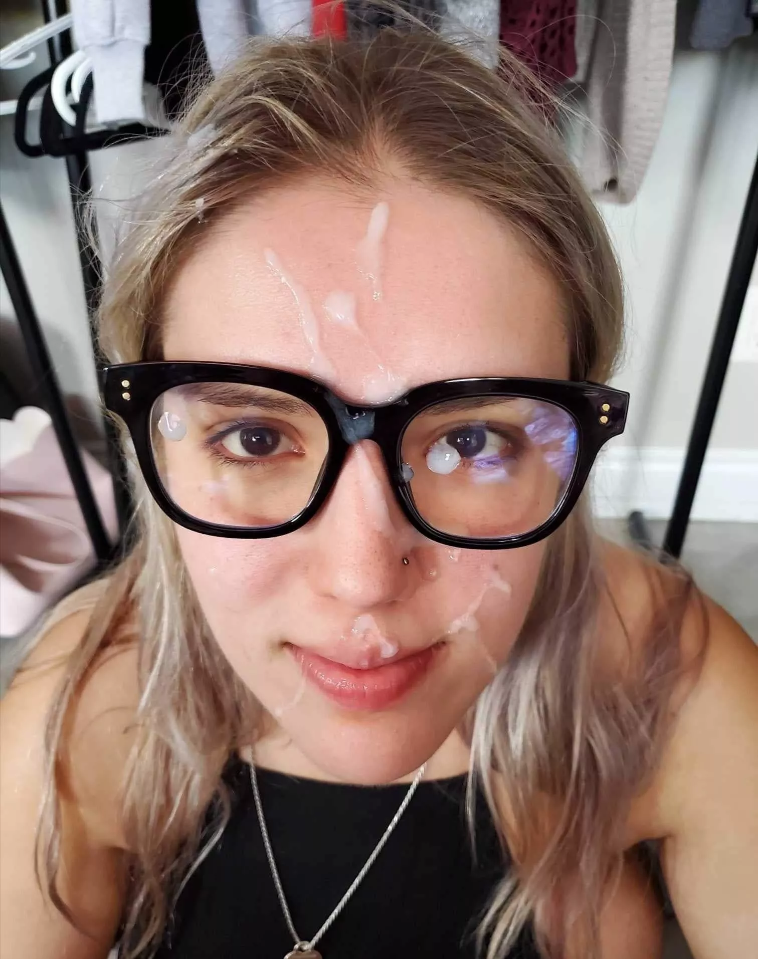 Oopsies posted by peachybaby69