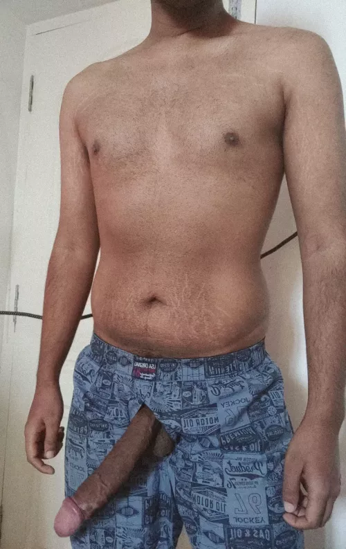 Oops..left the fly open by accident?🌚 by sd1870