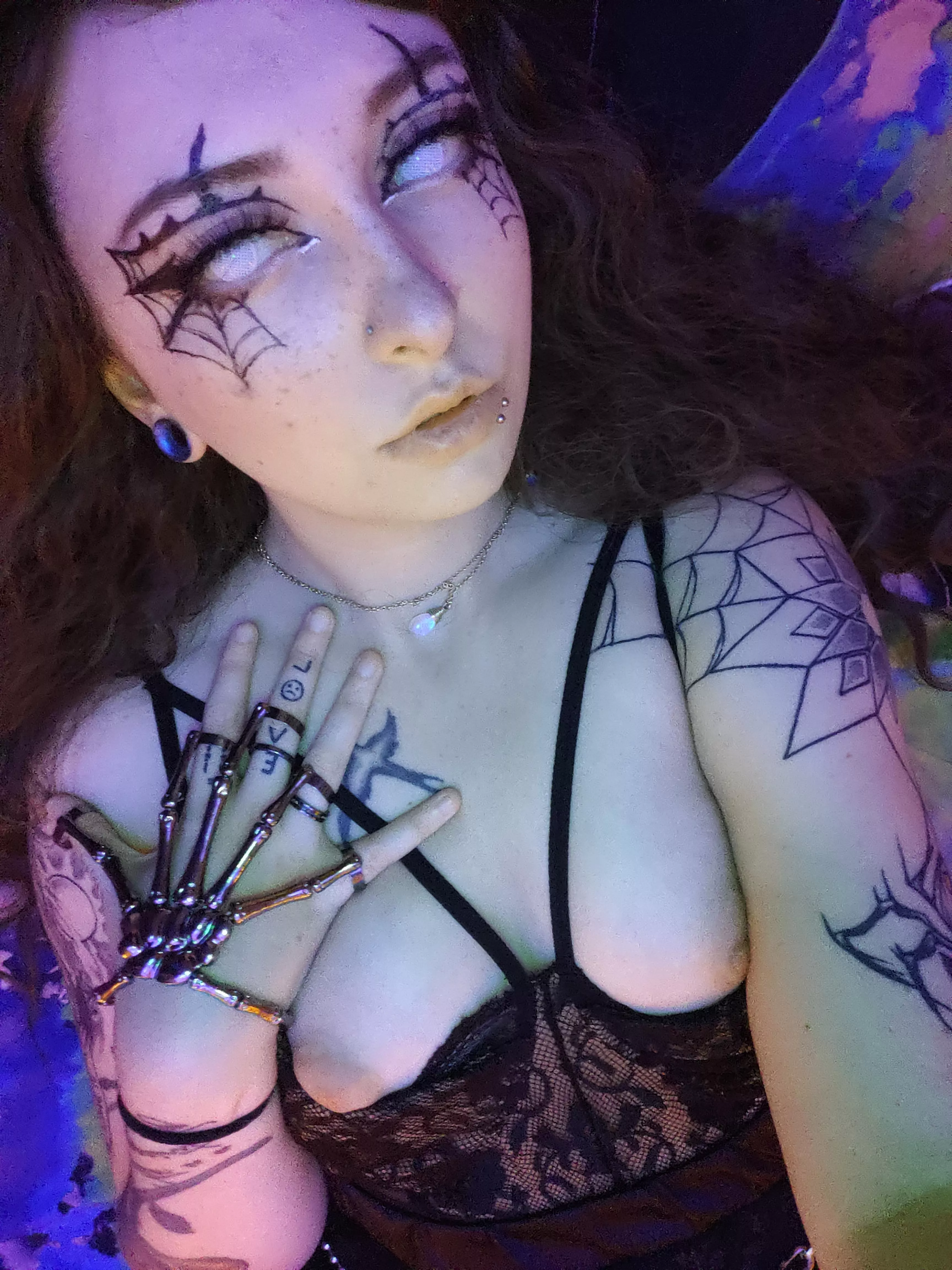 Open sesame 💦 posted by xdream_scapex