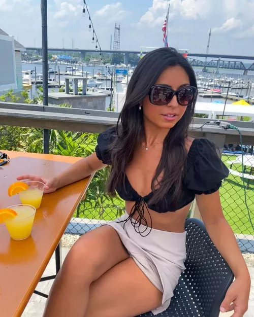 Orange juice by LayDownYourBurdens