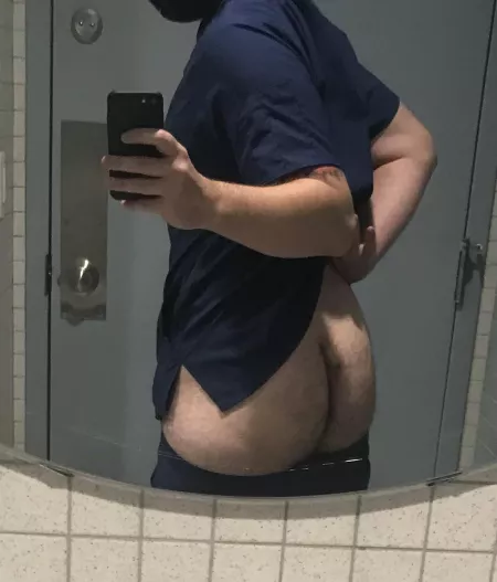 Otter Scrub 💕 by biChi_guy