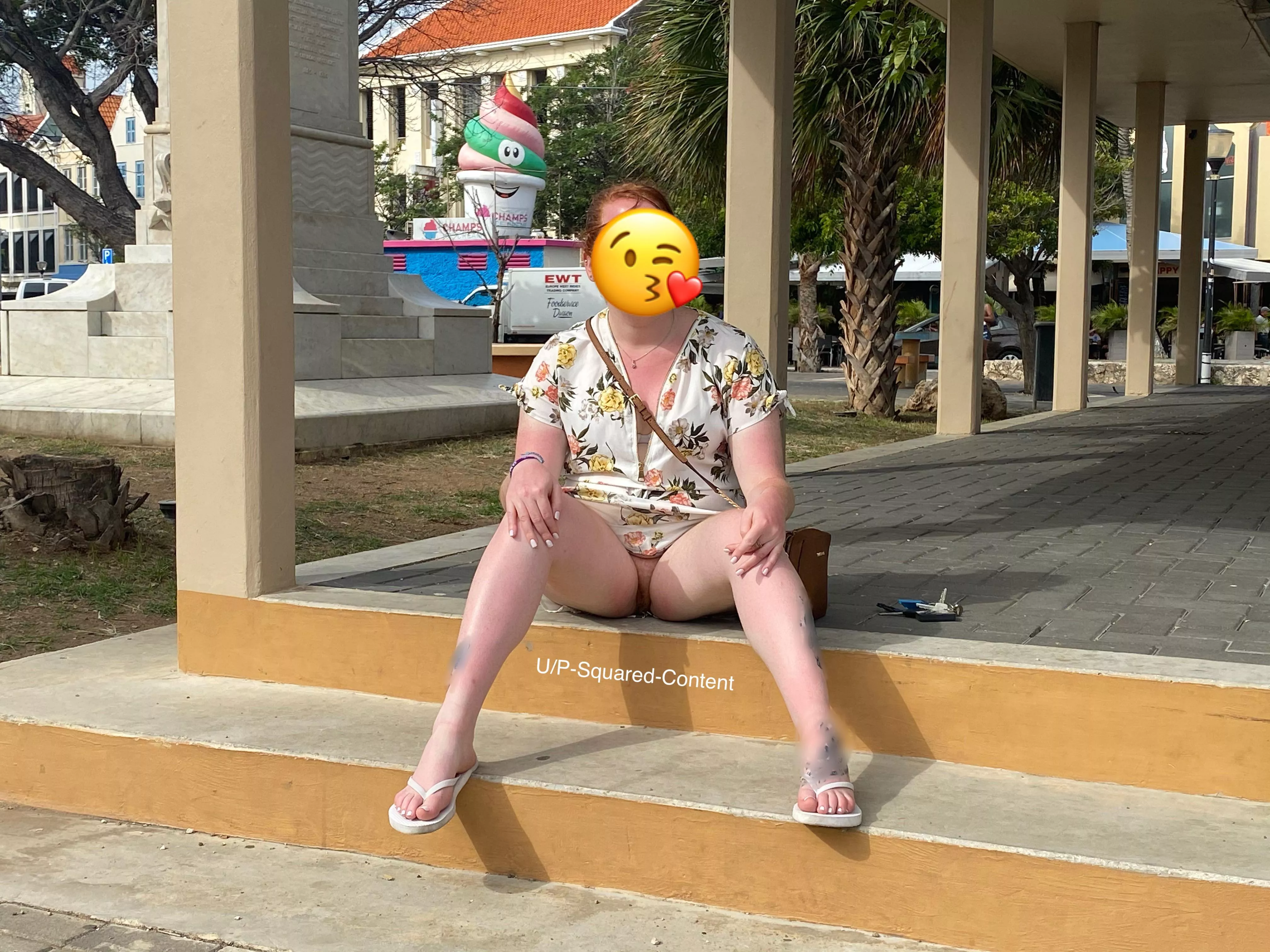 Out and about on the town today in the Caribbean🏖🏖🌴🌴 [f] [OC] posted by P-Squared-Content